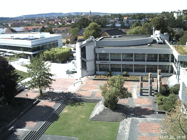 Foto der Webcam: Verwaltungsgeb&auml;ude, Innenhof mit Audimax, H&ouml;rsaal-Geb&auml;ude 1