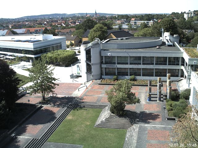Foto der Webcam: Verwaltungsgeb&auml;ude, Innenhof mit Audimax, H&ouml;rsaal-Geb&auml;ude 1
