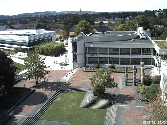 Foto der Webcam: Verwaltungsgeb&auml;ude, Innenhof mit Audimax, H&ouml;rsaal-Geb&auml;ude 1
