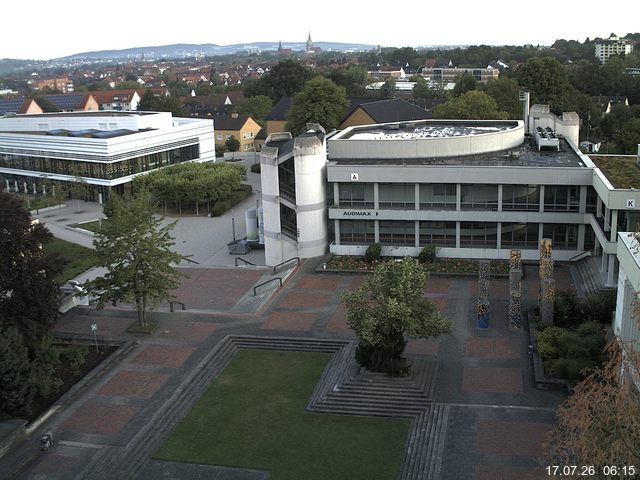 Foto der Webcam: Verwaltungsgeb&auml;ude, Innenhof mit Audimax, H&ouml;rsaal-Geb&auml;ude 1
