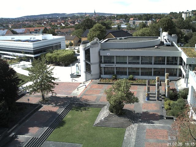 Foto der Webcam: Verwaltungsgeb&auml;ude, Innenhof mit Audimax, H&ouml;rsaal-Geb&auml;ude 1