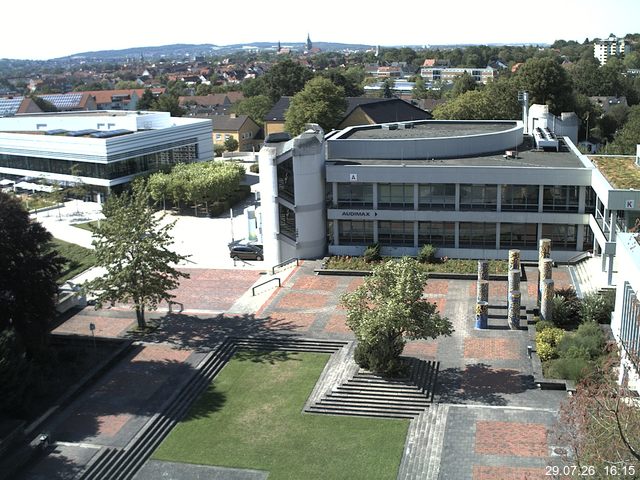 Foto der Webcam: Verwaltungsgeb&auml;ude, Innenhof mit Audimax, H&ouml;rsaal-Geb&auml;ude 1