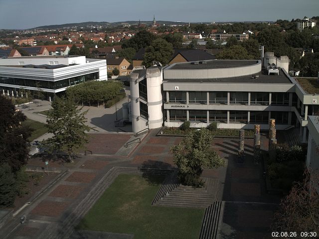 Foto der Webcam: Verwaltungsgeb&auml;ude, Innenhof mit Audimax, H&ouml;rsaal-Geb&auml;ude 1