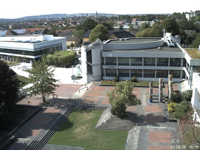 Foto der Webcam: Verwaltungsgeb&auml;ude, Innenhof mit Audimax, H&ouml;rsaal-Geb&auml;ude 1