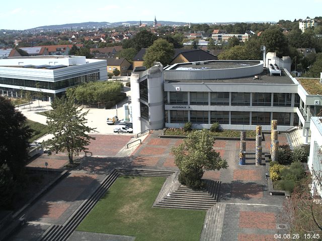 Foto der Webcam: Verwaltungsgeb&auml;ude, Innenhof mit Audimax, H&ouml;rsaal-Geb&auml;ude 1