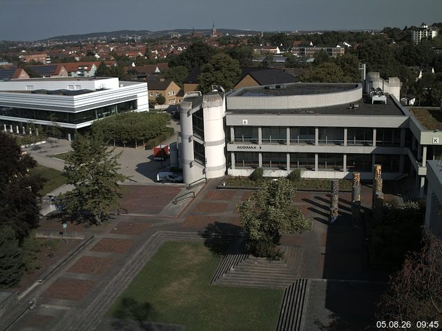Foto der Webcam: Verwaltungsgeb&auml;ude, Innenhof mit Audimax, H&ouml;rsaal-Geb&auml;ude 1