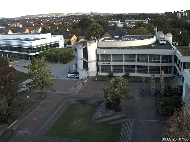 Foto der Webcam: Verwaltungsgeb&auml;ude, Innenhof mit Audimax, H&ouml;rsaal-Geb&auml;ude 1