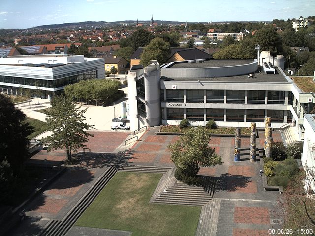 Foto der Webcam: Verwaltungsgeb&auml;ude, Innenhof mit Audimax, H&ouml;rsaal-Geb&auml;ude 1