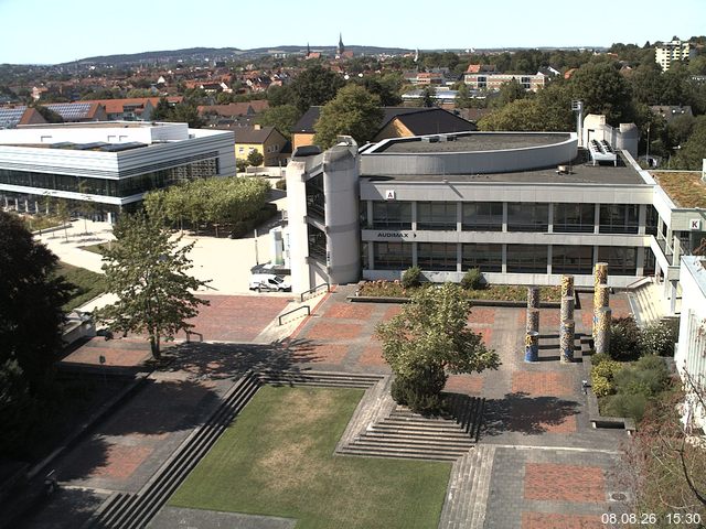 Foto der Webcam: Verwaltungsgeb&auml;ude, Innenhof mit Audimax, H&ouml;rsaal-Geb&auml;ude 1
