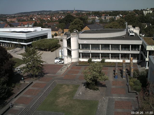Foto der Webcam: Verwaltungsgeb&auml;ude, Innenhof mit Audimax, H&ouml;rsaal-Geb&auml;ude 1