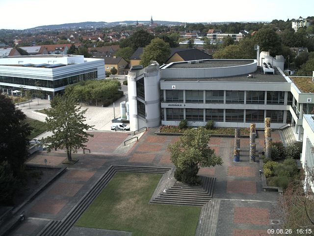 Foto der Webcam: Verwaltungsgeb&auml;ude, Innenhof mit Audimax, H&ouml;rsaal-Geb&auml;ude 1
