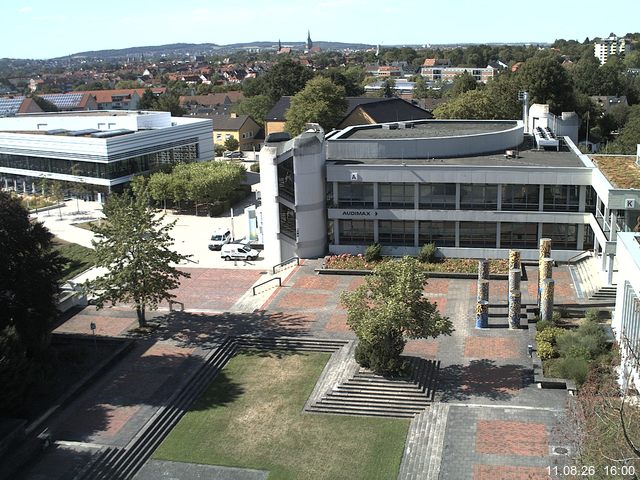 Foto der Webcam: Verwaltungsgeb&auml;ude, Innenhof mit Audimax, H&ouml;rsaal-Geb&auml;ude 1