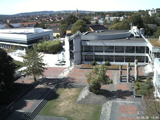 Foto der Webcam: Verwaltungsgeb&auml;ude, Innenhof mit Audimax, H&ouml;rsaal-Geb&auml;ude 1