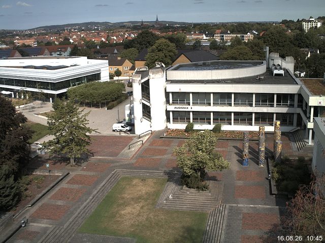 Foto der Webcam: Verwaltungsgeb&auml;ude, Innenhof mit Audimax, H&ouml;rsaal-Geb&auml;ude 1