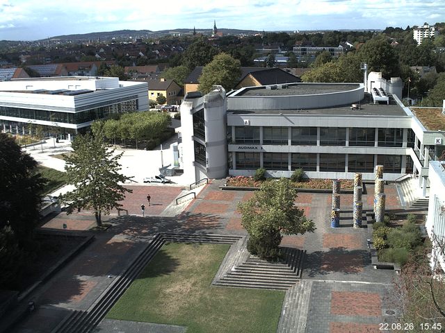 Foto der Webcam: Verwaltungsgeb&auml;ude, Innenhof mit Audimax, H&ouml;rsaal-Geb&auml;ude 1