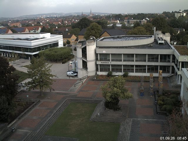 Foto der Webcam: Verwaltungsgeb&auml;ude, Innenhof mit Audimax, H&ouml;rsaal-Geb&auml;ude 1