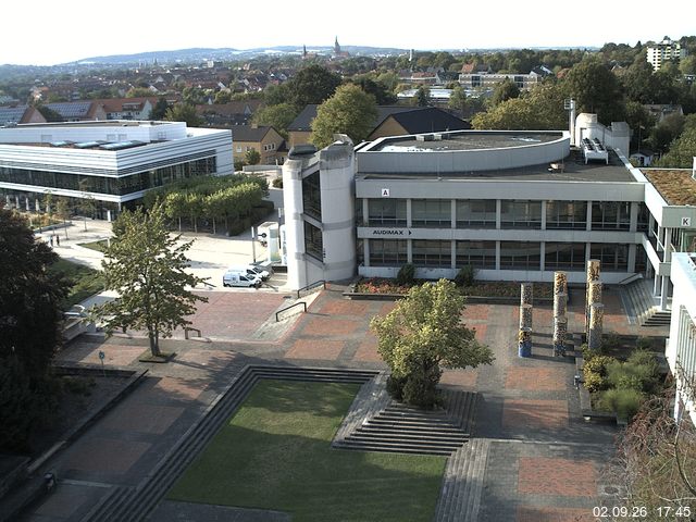 Foto der Webcam: Verwaltungsgeb&auml;ude, Innenhof mit Audimax, H&ouml;rsaal-Geb&auml;ude 1