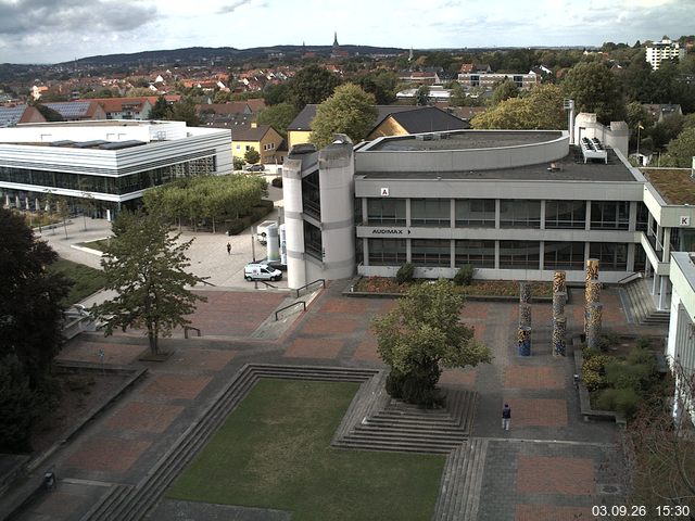 Foto der Webcam: Verwaltungsgeb&auml;ude, Innenhof mit Audimax, H&ouml;rsaal-Geb&auml;ude 1