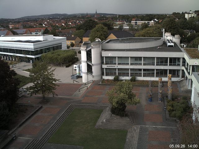 Foto der Webcam: Verwaltungsgeb&auml;ude, Innenhof mit Audimax, H&ouml;rsaal-Geb&auml;ude 1