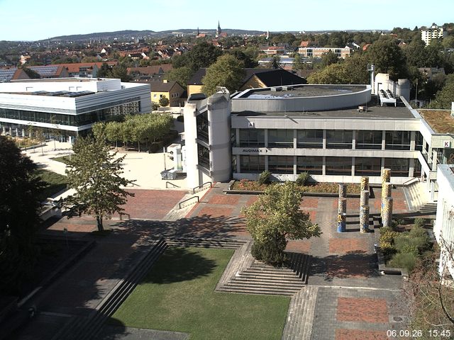 Foto der Webcam: Verwaltungsgeb&auml;ude, Innenhof mit Audimax, H&ouml;rsaal-Geb&auml;ude 1