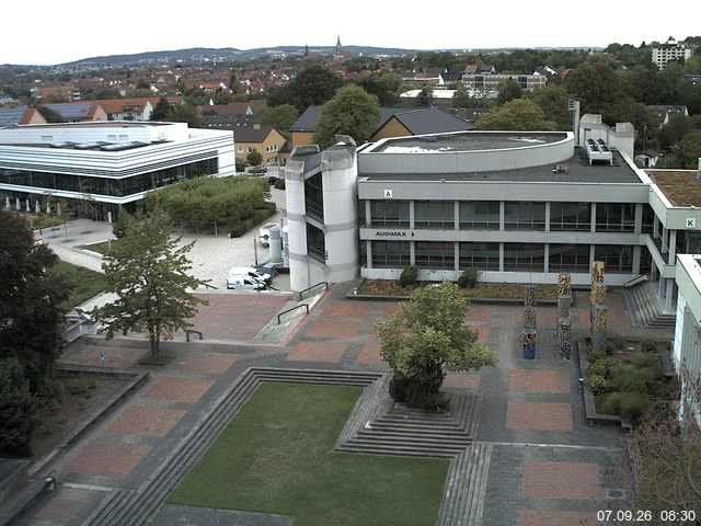 Foto der Webcam: Verwaltungsgeb&auml;ude, Innenhof mit Audimax, H&ouml;rsaal-Geb&auml;ude 1