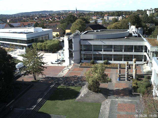 Foto der Webcam: Verwaltungsgeb&auml;ude, Innenhof mit Audimax, H&ouml;rsaal-Geb&auml;ude 1