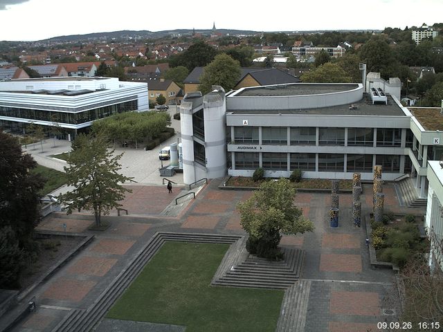 Foto der Webcam: Verwaltungsgeb&auml;ude, Innenhof mit Audimax, H&ouml;rsaal-Geb&auml;ude 1