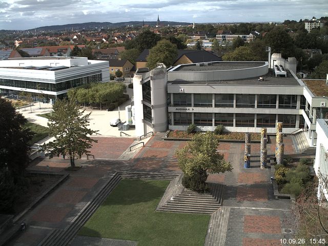 Foto der Webcam: Verwaltungsgeb&auml;ude, Innenhof mit Audimax, H&ouml;rsaal-Geb&auml;ude 1