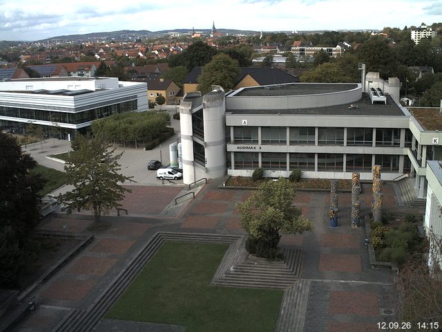 Foto der Webcam: Verwaltungsgeb&auml;ude, Innenhof mit Audimax, H&ouml;rsaal-Geb&auml;ude 1