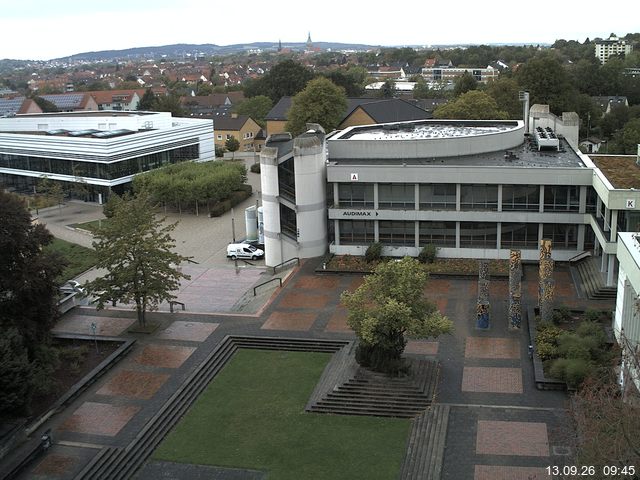 Foto der Webcam: Verwaltungsgeb&auml;ude, Innenhof mit Audimax, H&ouml;rsaal-Geb&auml;ude 1