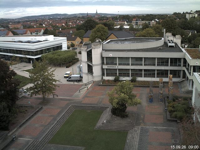 Foto der Webcam: Verwaltungsgeb&auml;ude, Innenhof mit Audimax, H&ouml;rsaal-Geb&auml;ude 1