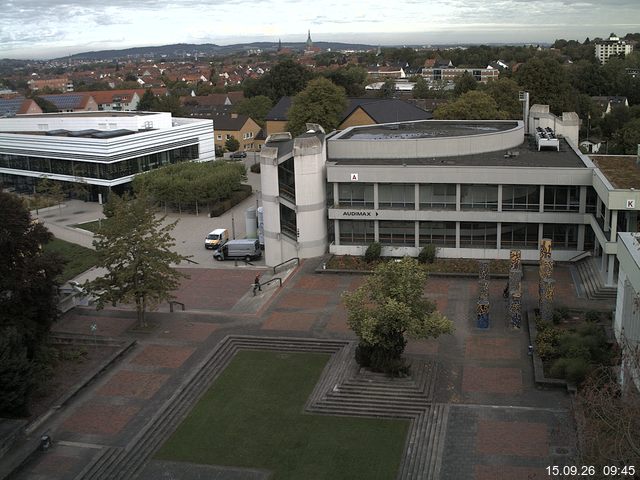 Foto der Webcam: Verwaltungsgeb&auml;ude, Innenhof mit Audimax, H&ouml;rsaal-Geb&auml;ude 1