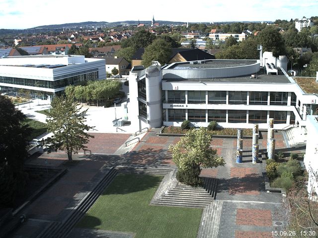 Foto der Webcam: Verwaltungsgeb&auml;ude, Innenhof mit Audimax, H&ouml;rsaal-Geb&auml;ude 1