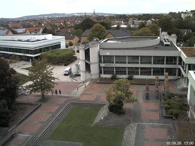 Foto der Webcam: Verwaltungsgeb&auml;ude, Innenhof mit Audimax, H&ouml;rsaal-Geb&auml;ude 1