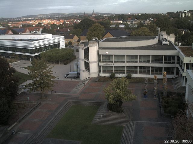 Foto der Webcam: Verwaltungsgeb&auml;ude, Innenhof mit Audimax, H&ouml;rsaal-Geb&auml;ude 1