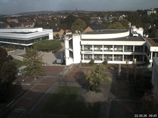 Foto der Webcam: Verwaltungsgeb&auml;ude, Innenhof mit Audimax, H&ouml;rsaal-Geb&auml;ude 1