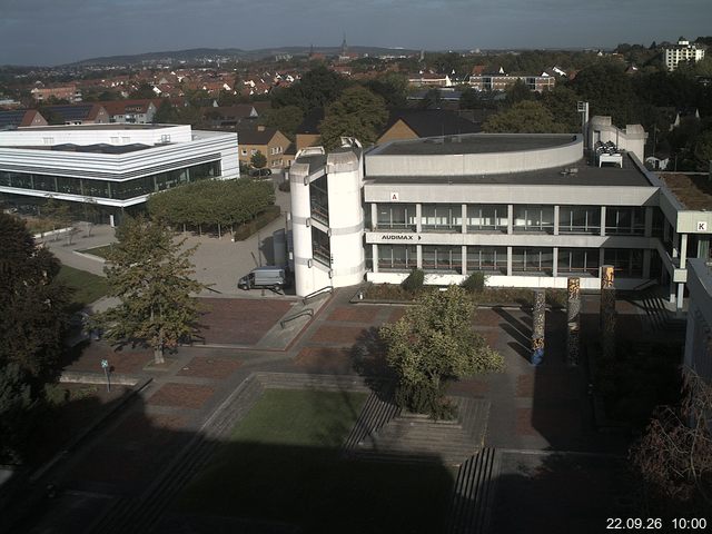 Foto der Webcam: Verwaltungsgeb&auml;ude, Innenhof mit Audimax, H&ouml;rsaal-Geb&auml;ude 1