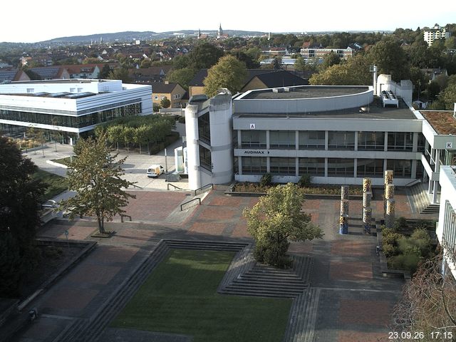 Foto der Webcam: Verwaltungsgeb&auml;ude, Innenhof mit Audimax, H&ouml;rsaal-Geb&auml;ude 1