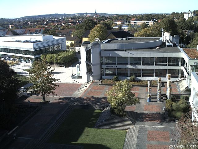 Foto der Webcam: Verwaltungsgeb&auml;ude, Innenhof mit Audimax, H&ouml;rsaal-Geb&auml;ude 1