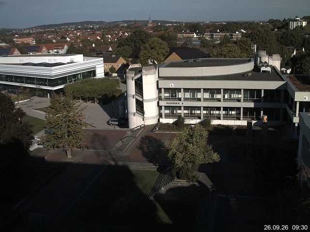 Foto der Webcam: Verwaltungsgeb&auml;ude, Innenhof mit Audimax, H&ouml;rsaal-Geb&auml;ude 1