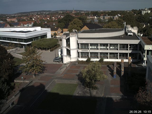 Foto der Webcam: Verwaltungsgeb&auml;ude, Innenhof mit Audimax, H&ouml;rsaal-Geb&auml;ude 1