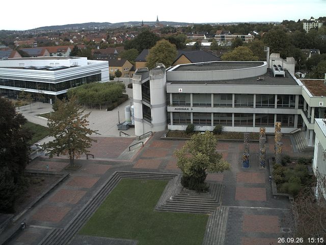 Foto der Webcam: Verwaltungsgeb&auml;ude, Innenhof mit Audimax, H&ouml;rsaal-Geb&auml;ude 1
