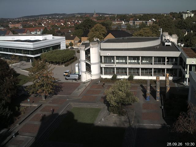 Foto der Webcam: Verwaltungsgeb&auml;ude, Innenhof mit Audimax, H&ouml;rsaal-Geb&auml;ude 1