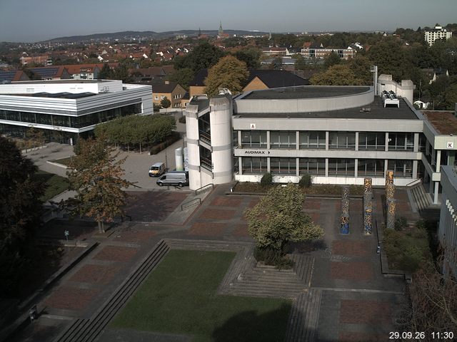 Foto der Webcam: Verwaltungsgeb&auml;ude, Innenhof mit Audimax, H&ouml;rsaal-Geb&auml;ude 1