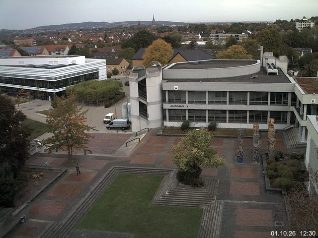 Foto der Webcam: Verwaltungsgeb&auml;ude, Innenhof mit Audimax, H&ouml;rsaal-Geb&auml;ude 1