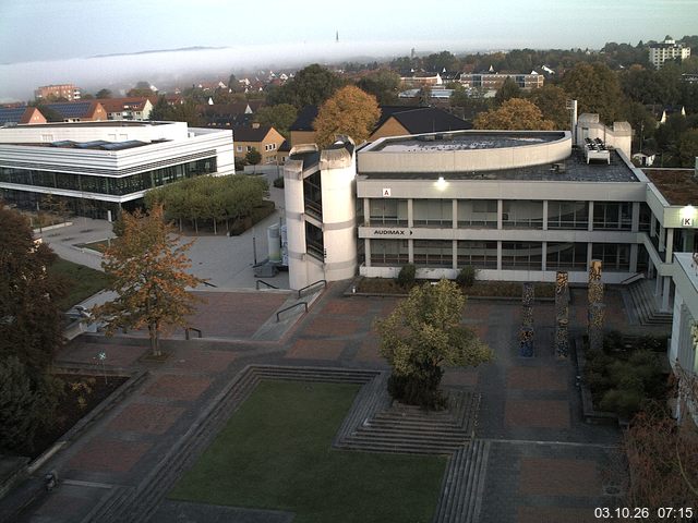 Foto der Webcam: Verwaltungsgeb&auml;ude, Innenhof mit Audimax, H&ouml;rsaal-Geb&auml;ude 1