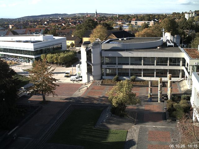 Foto der Webcam: Verwaltungsgeb&auml;ude, Innenhof mit Audimax, H&ouml;rsaal-Geb&auml;ude 1