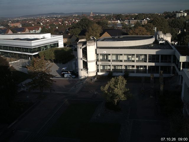 Foto der Webcam: Verwaltungsgeb&auml;ude, Innenhof mit Audimax, H&ouml;rsaal-Geb&auml;ude 1