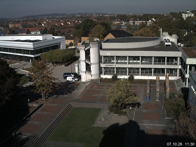 Foto der Webcam: Verwaltungsgeb&auml;ude, Innenhof mit Audimax, H&ouml;rsaal-Geb&auml;ude 1