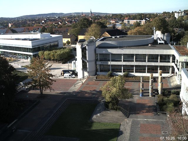 Foto der Webcam: Verwaltungsgeb&auml;ude, Innenhof mit Audimax, H&ouml;rsaal-Geb&auml;ude 1